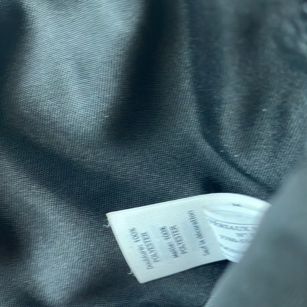 Lululemon Patch Logo Crossbody - Picture 14 of 16